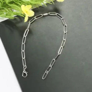 Silvertone Paperclip Bracelet