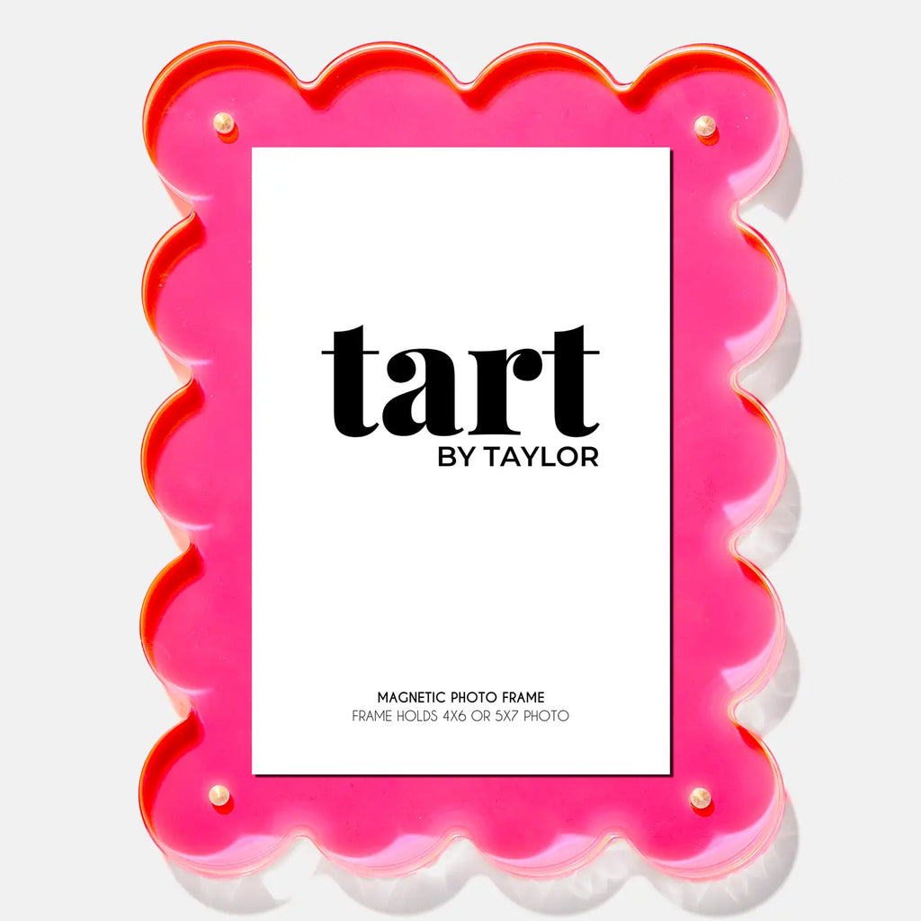 Tart by Taylor Scalloped Magnetic 8" x 6" Acrylic Frame