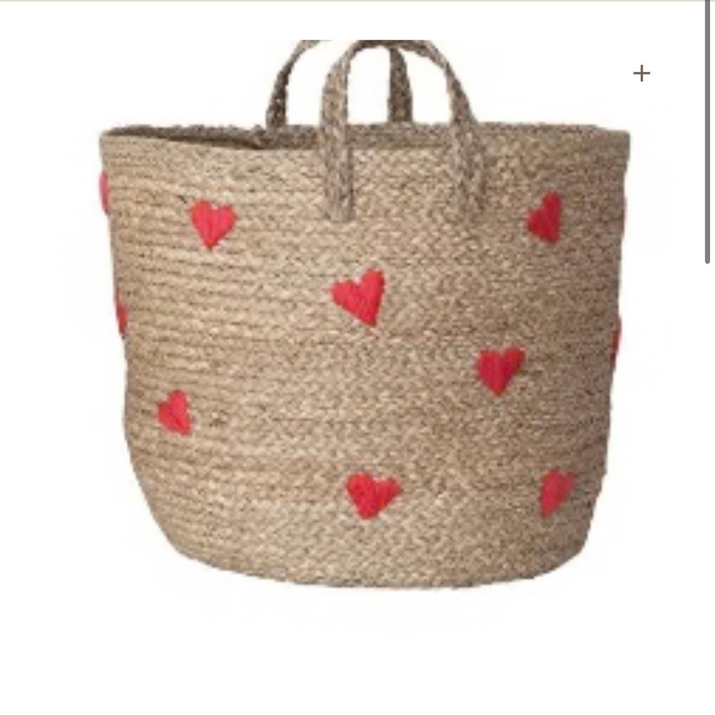 Hand Woven Seagrass Baskets With Hearts And Handles