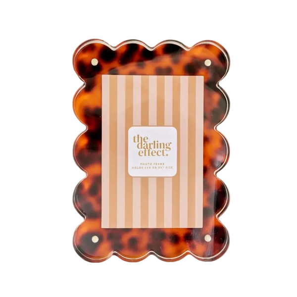Scalloped Acrylic Picture Frames