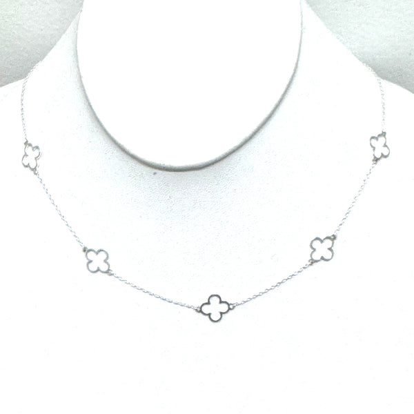5 Open Clovers Necklace