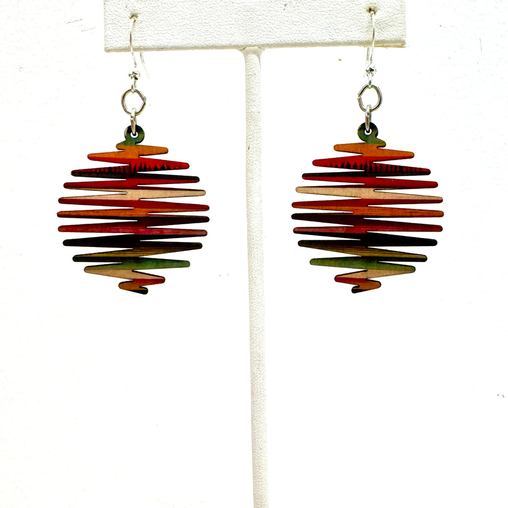Woodsy Swirl Design Earrings