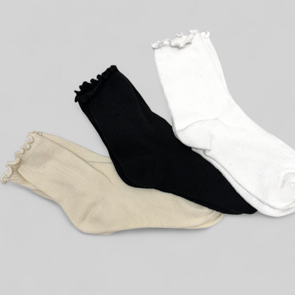 Women's Cotton Blend Ruffle Top Socks