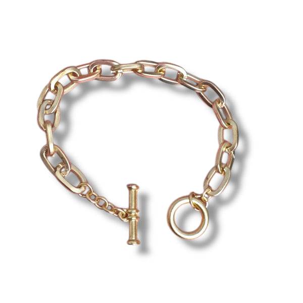 Matte Gold Oval Link Bracelet