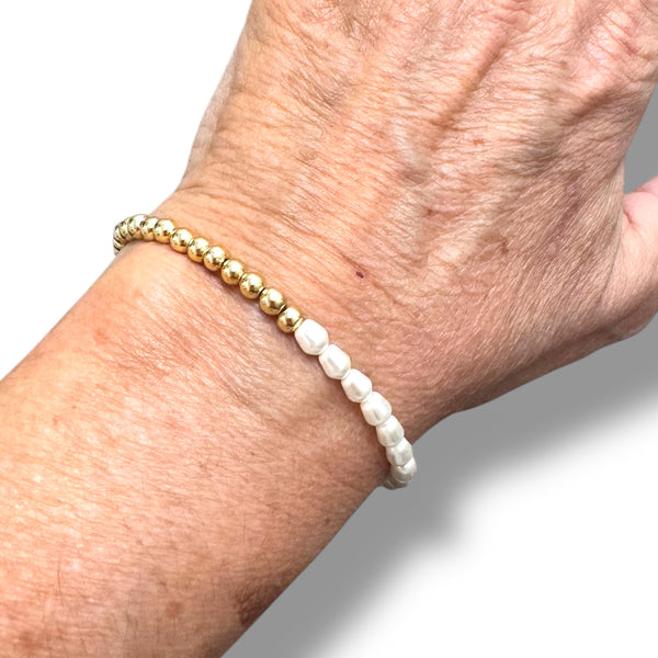 Pearl and Gold Bead Stretch Bracelet