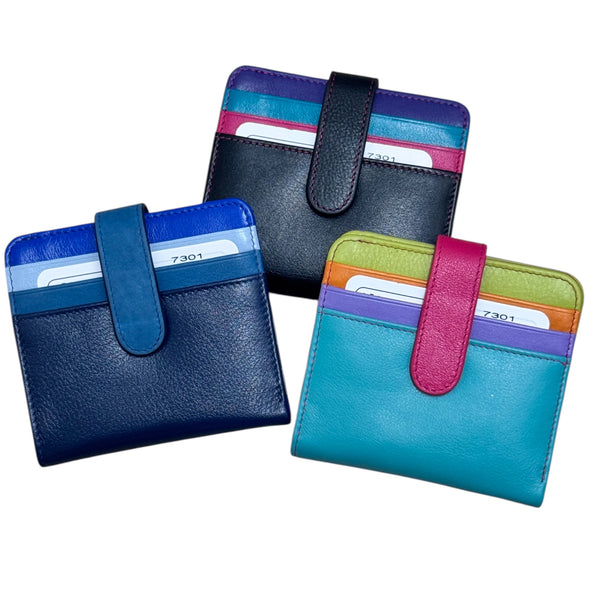 ili Small Leather Wallet With Credit Card Holder