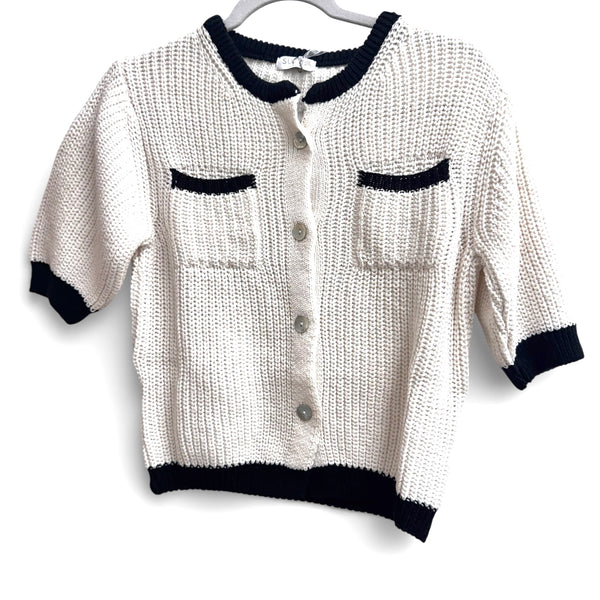 Fideline Short Sleeve Cardi With Two Front Pockets