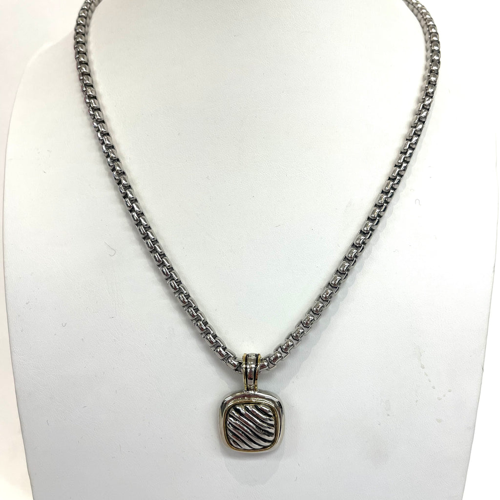 Box Chain with Two Tone Square Charm