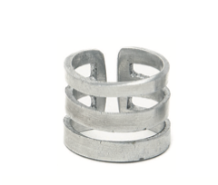 3 Bar Stainless Italian Ring