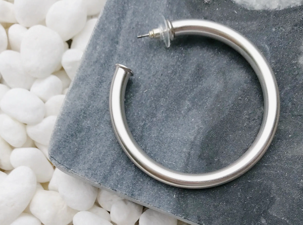 Upper Class Brushed Hoops