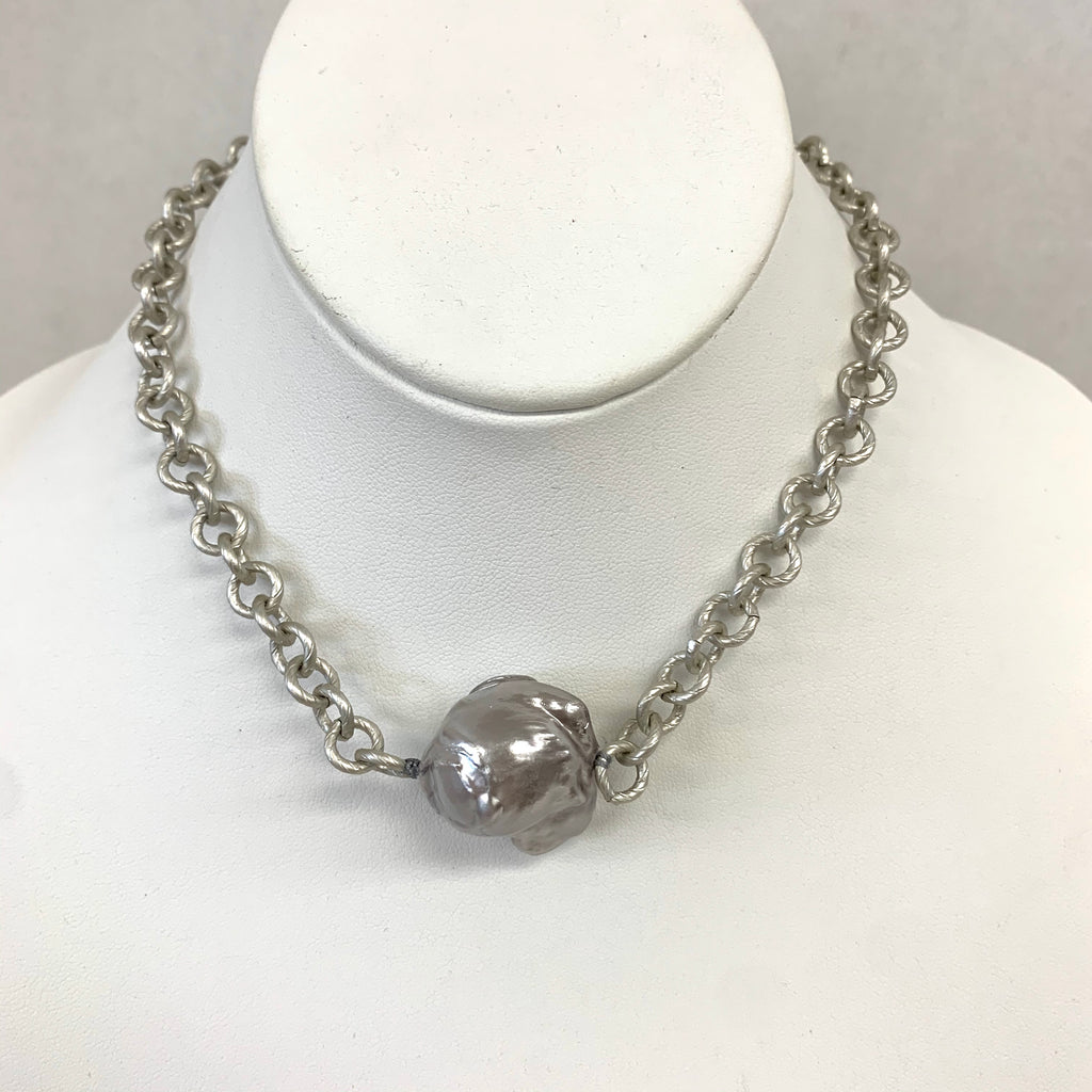 Fresh Water Pearl & Chain Necklace
