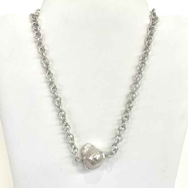 Fresh Water Pearl & Chain Necklace